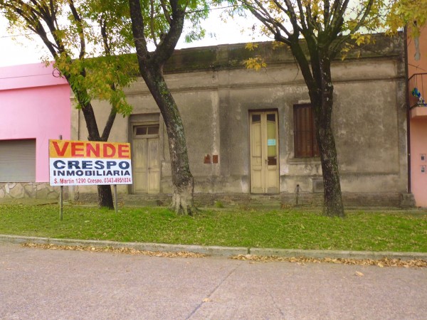 VENTA de Casa Antigua en Crespo