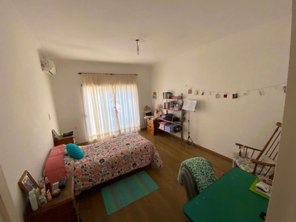 Excelente casa para la venta en Libertador San Martín