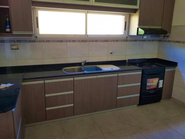 Casa en El Campanario - Crespo