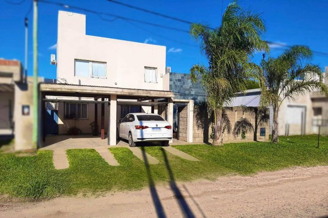 Casa en Crespo