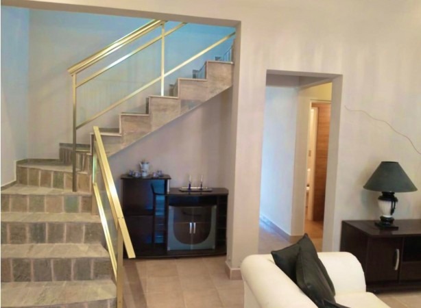Extraordinaria casa de lujo a estrenar en Viale