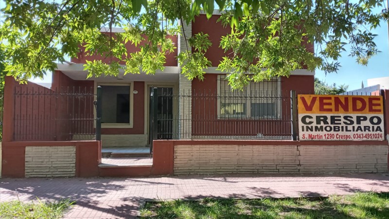 VENTA de hermosa casa céntrica