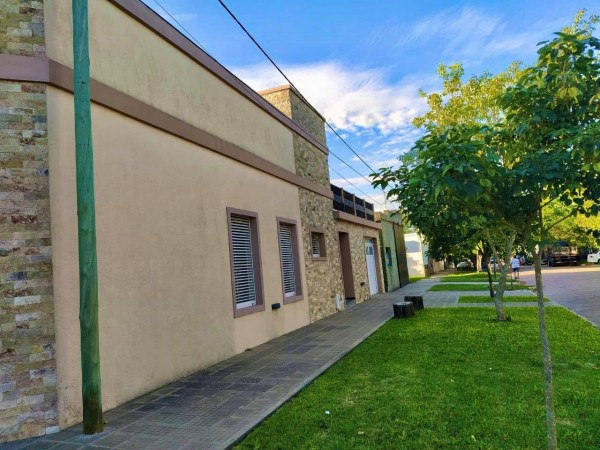 VENTA de hermosa y súper cómoda casa